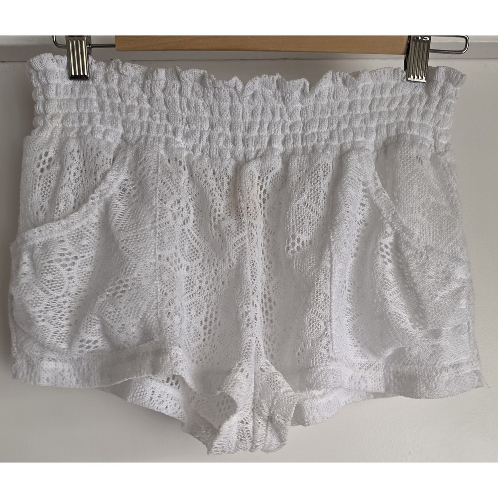 Op Women's Bermuda Shorts Size L White Polyester Lace Pattern 11in Inseam